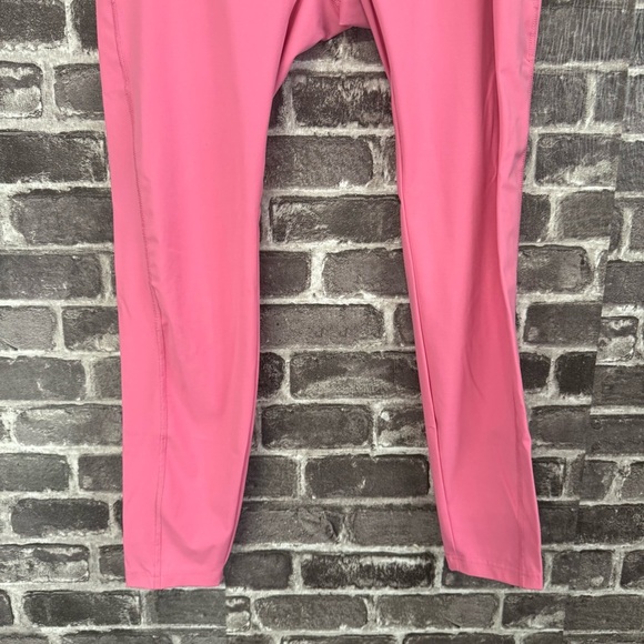 Outdoor Voices X Disney Exclusive Minnie Snacks Leggings pink red - Picture 9 of 15